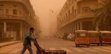 Severe dust storms hit Arab countries, triggering safety alerts