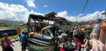 11 killed, 5 injured after truck collides with bus in Indonesia 