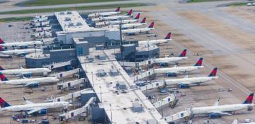 Runway equipment issue causes major flight delays at Atlanta airport