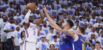 NBA playoffs: Gilgeous-Alexander leads Thunder past Nuggets, take 3-2 series lead