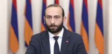 Yerevan says ready to immediately sign peace treaty with Baku 