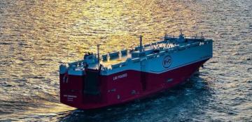 World's largest car carrier built by China sets sail 