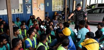 Indonesia detains 170 foreigners in immigration raid 