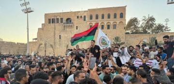 Egypt advises citizens to stay indoors as protests and deadly clashes erupt in Tripoli 