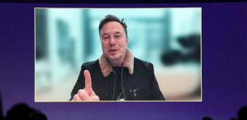 Elon Musk hints at reducing political donations 