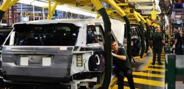 UK car production plummets to 70-year low 