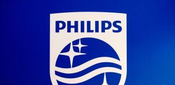 Philips cuts annual profit estimates as trade war clouds outlook 