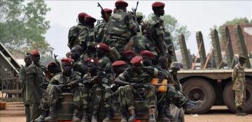 South Sudan opposition forces claim capture of border areas 
