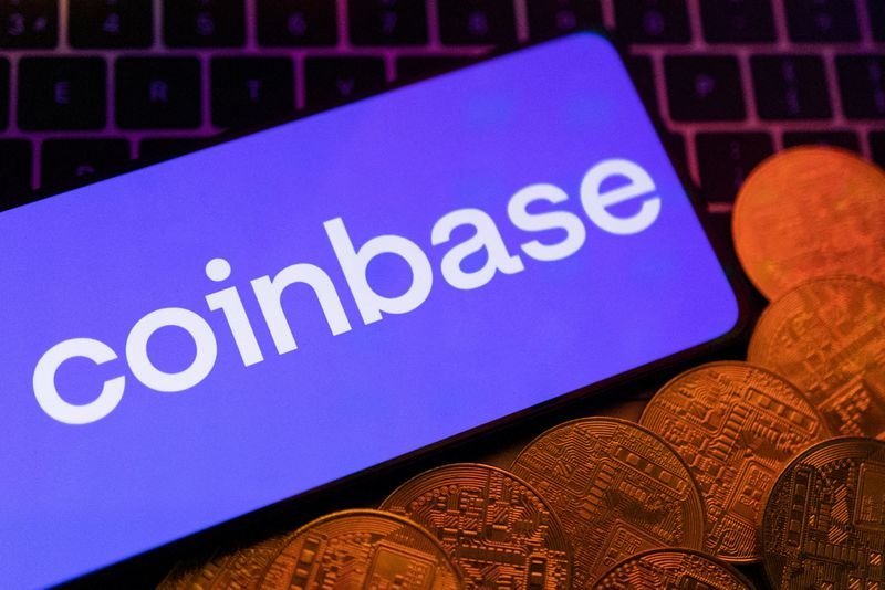 Coinbase discloses data leak, expects impact of up to $400m 