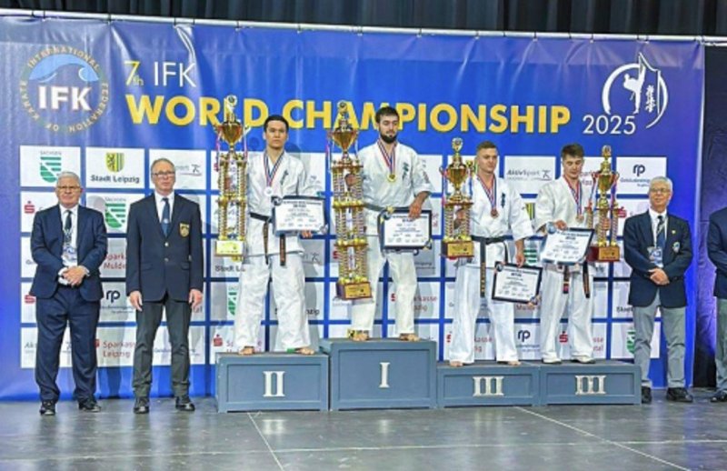 Azerbaijan's karateka Salahat Hasanov crowned two-time world champion 