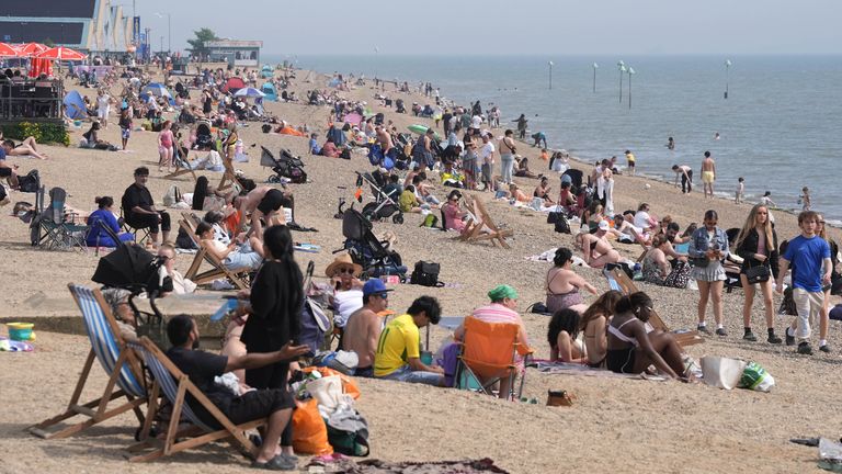UK records warmest and driest spring in over 50 years