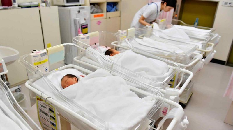Japan’s birth rate plummets to record low in 2024