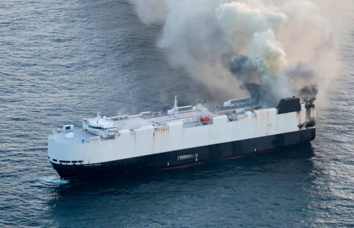 Burning cargo ship carrying 3,000 vehicles abandoned off Alaska coast -  VIDEO  