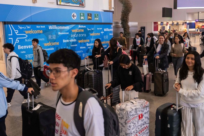 Trump's new travel ban takes effect, targeting citizens of 12 countries 