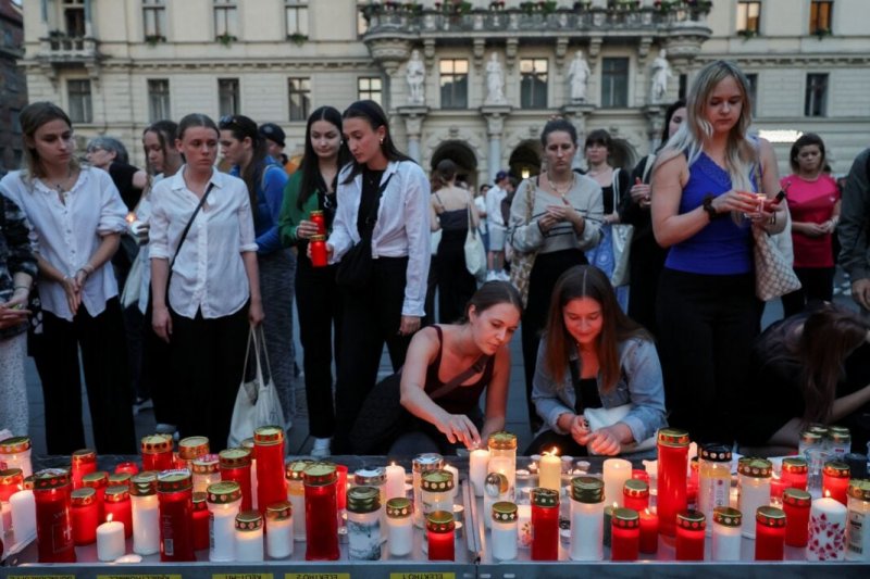 Austria observes 3-day national mourning after deadly school shooting