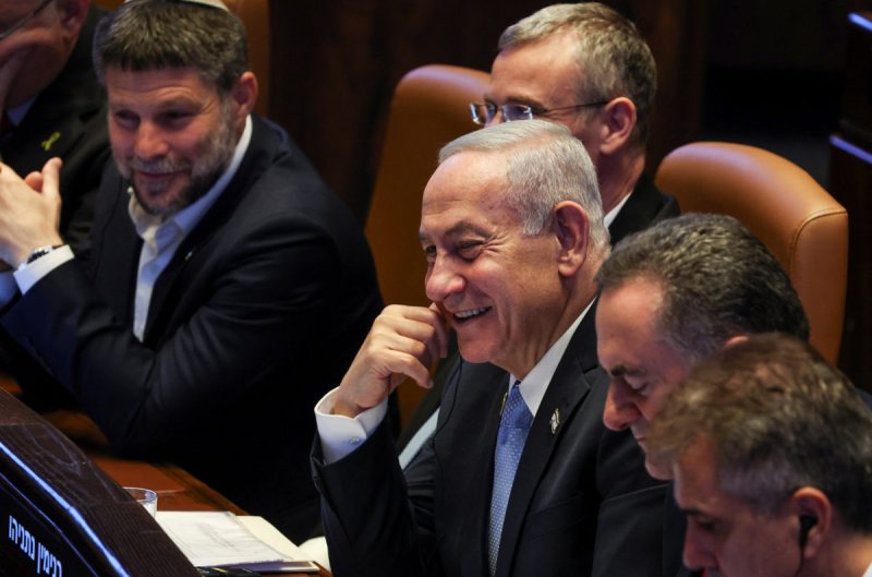 Israeli opposition moves to dissolve Knesset, threatening Netanyahu’s rule 