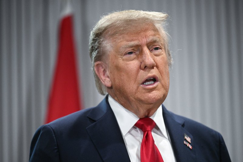 Trump holds meeting with national security team amid rising tensions 