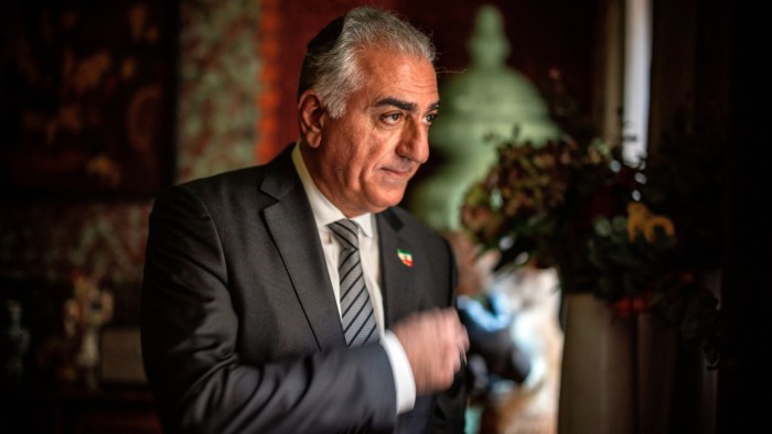 Exiled son of Iran’s former monarch calls for national uprising 