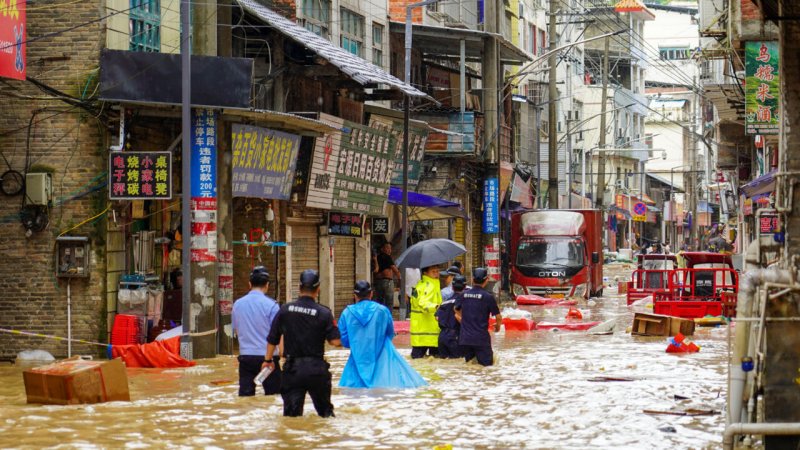 Over 80,000 evacuated as severe flooding hits southwest China  -VIDEO 