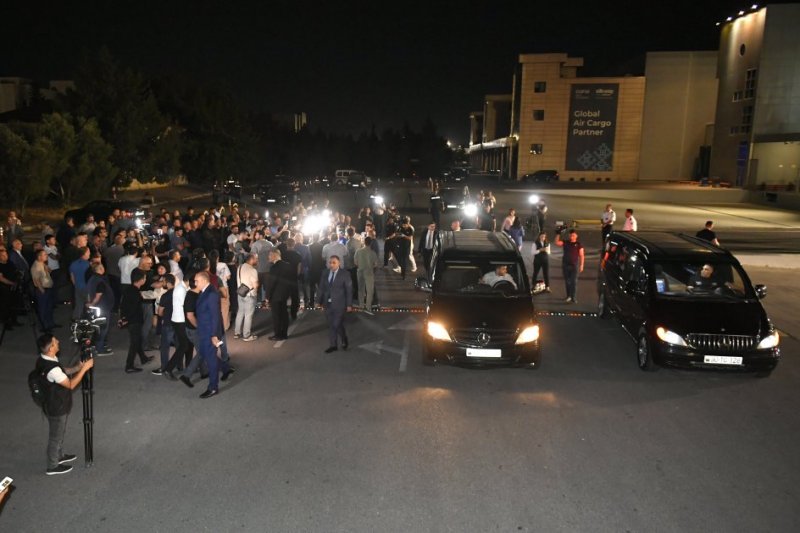 Bodies of brothers killed in Yekaterinburg arrive in Baku 