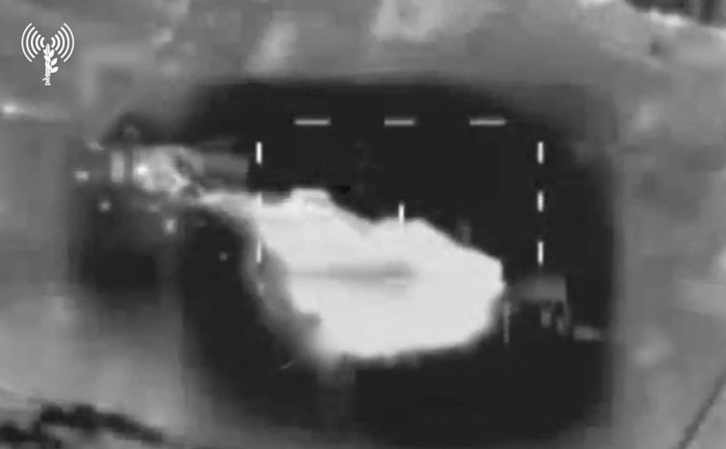 Israeli military bombs 5 Iranian AH-1 helicopters at Kermanshah airbase -  VIDEO 