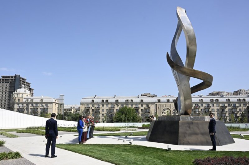 Delegation from Moroccan House of Representatives visits Victory Park in Baku