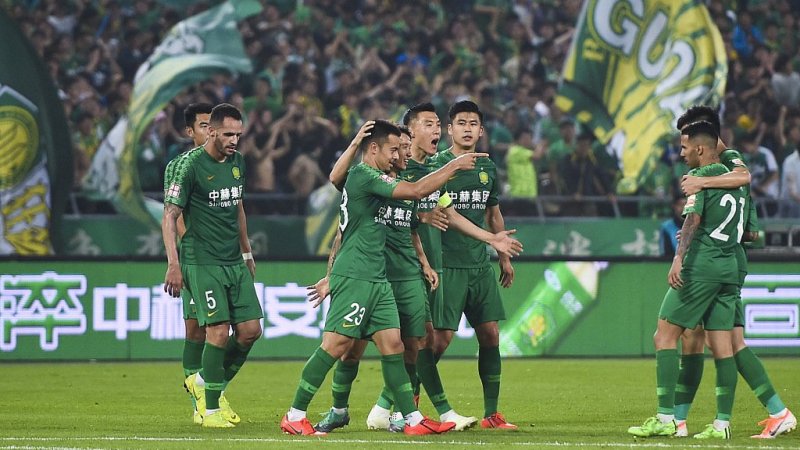 Beijing Guoan extends unbeaten run to go top of Chinese Super League 