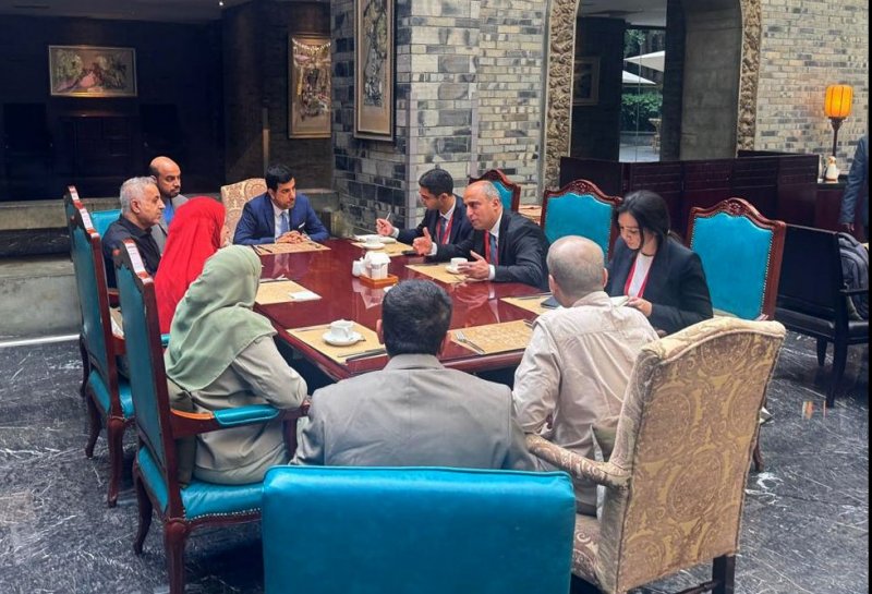 Azerbaijan, Oman explore educational cooperation prospects