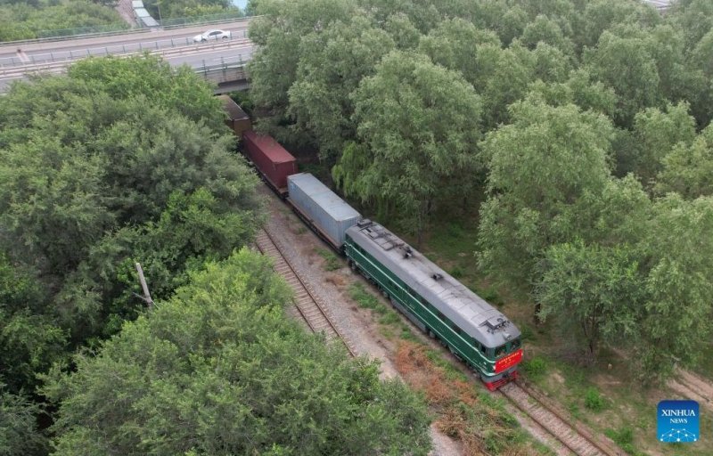 China launches new freight train linking Beijing to Baku