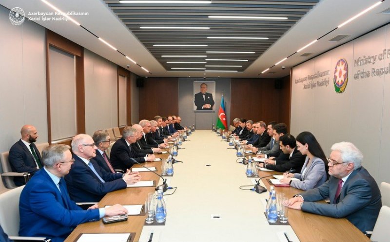 Azerbaijan, Russia discuss bilateral ties in Baku 