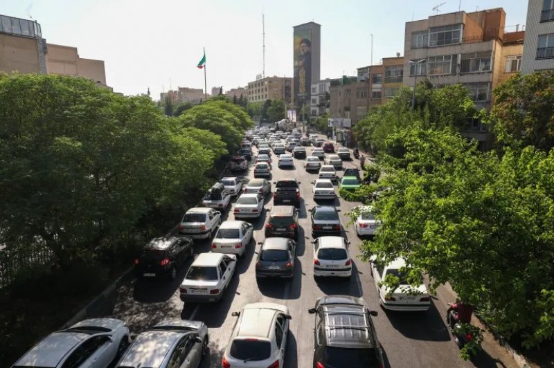 Trump urges Tehran residents to ‘evacuate immediately’ — but is it possible? 