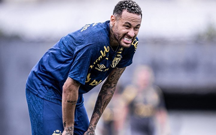 Neymar infected with coronavirus 