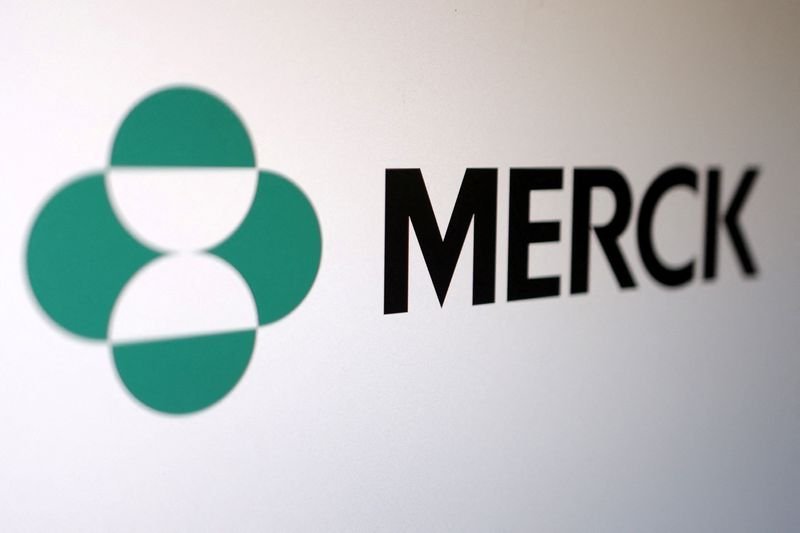 Merck’s cholesterol drug meets main goal in late-stage studies 