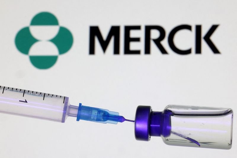 Kennedy’s new US vaccine panel backs thimerosal-free flu vaccines 