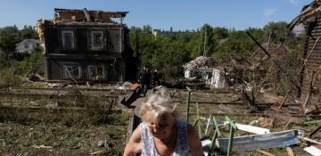 Russian attacks kill five in Zaporizhzhia, injure several in Kharkiv, regional officials say