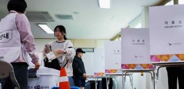  After political turmoil, South Korea faces a defining presidential vote 
