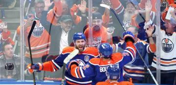 Oilers edge Panthers in overtime to win NHL Stanley Cup Final opener