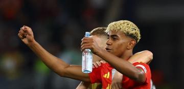 Spain beat France 5-4 in thriller to reach Nations League final