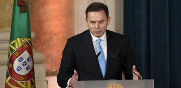 Portugal's new government sworn in