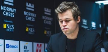 Magnus Carlsen wins seventh Norway Chess title after dramatic final round
