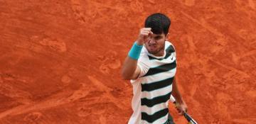 Alcaraz stuns Sinner in epic comeback to win French Open