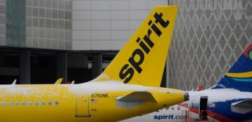 Passenger calls in bomb threat to Spirit Airlines after missing flight 