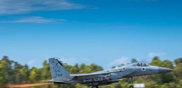 Israeli air force launches new wave of strikes in western Iran 