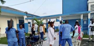 2 dead, over 100 hospitalized after food poisoning in Cameroon 