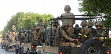 Suicide blast in Pakistan leaves 16 soldiers dead 