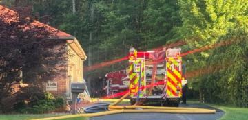 Six dead after plane crash in Ohio's Howland Township  -VIDEO 