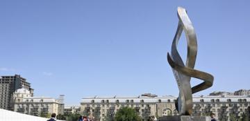Delegation from Moroccan House of Representatives visits Victory Park in Baku