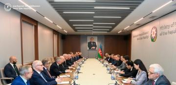 Azerbaijan, Russia discuss bilateral ties in Baku 