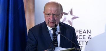 EU defense lacks strength to deter adversaries, leaders warned at summit 