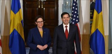 Senior US, Swedish diplomats hold talks before NATO summit